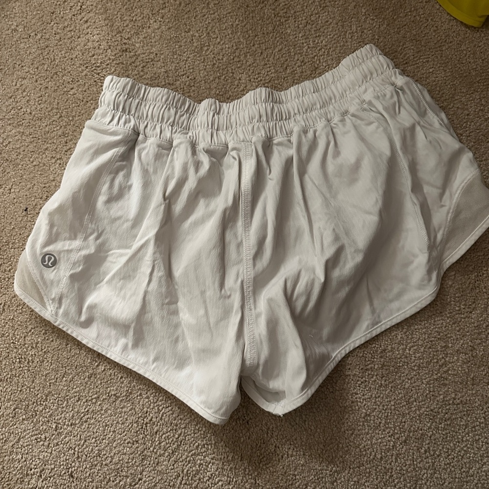 Lululemon hotty hots 2.5”